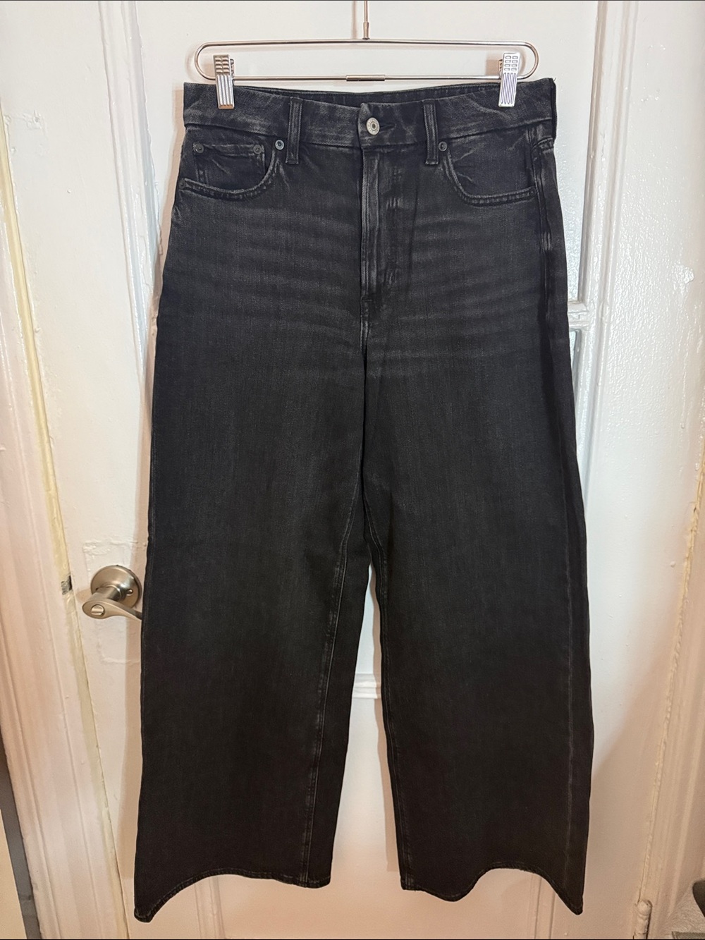 American Eagle Outfitters Black Wide-Leg High-Rise Jeans